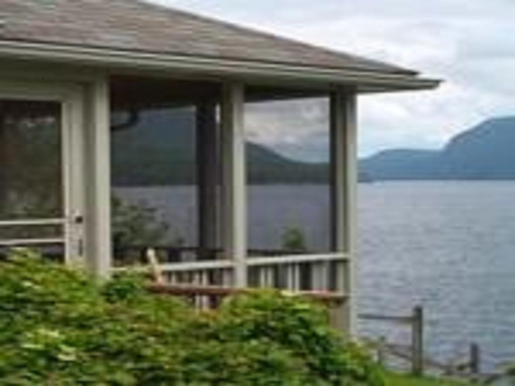 Willoughvale Inn Westmore Newport Esterno foto
